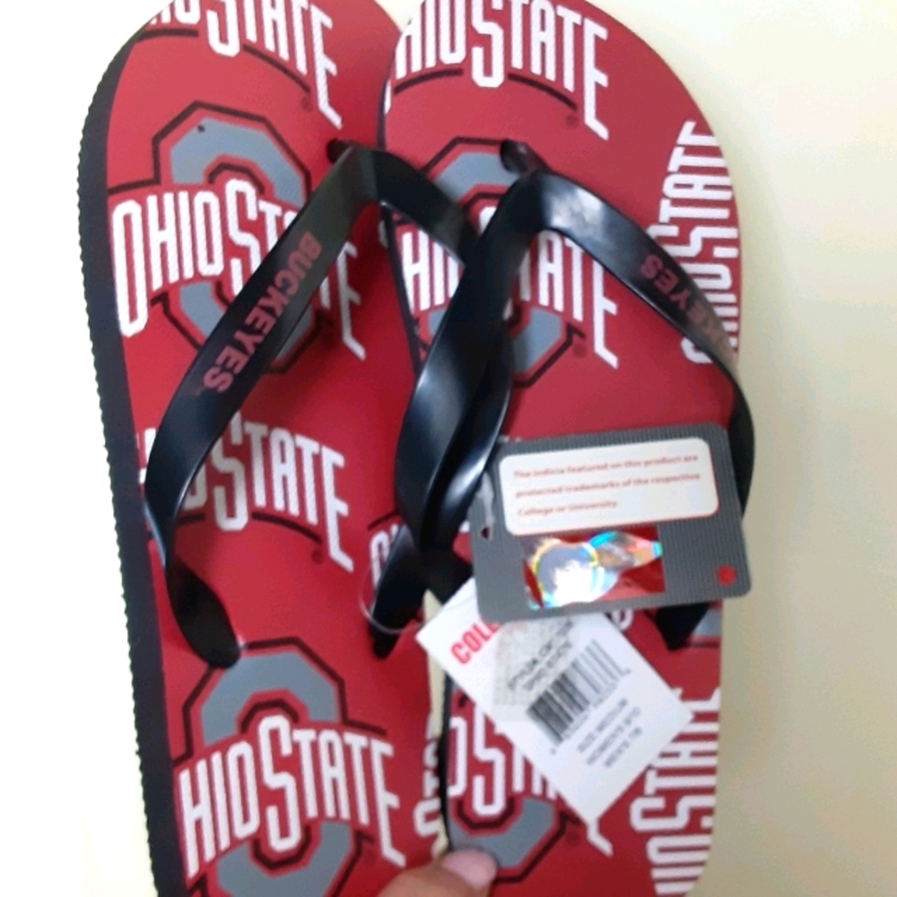 NWT Women Flip Flops Size 9/10 OSU Buckeyes